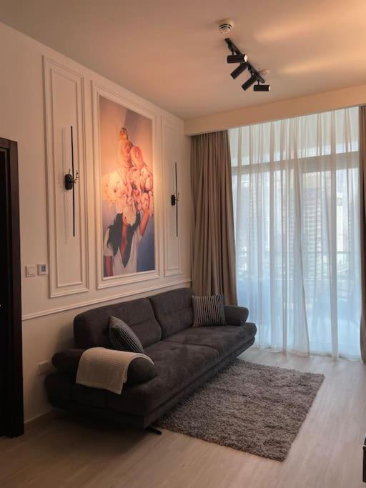 New Luxury Modern Canal View. Daire Dubai Dış mekan fotoğraf